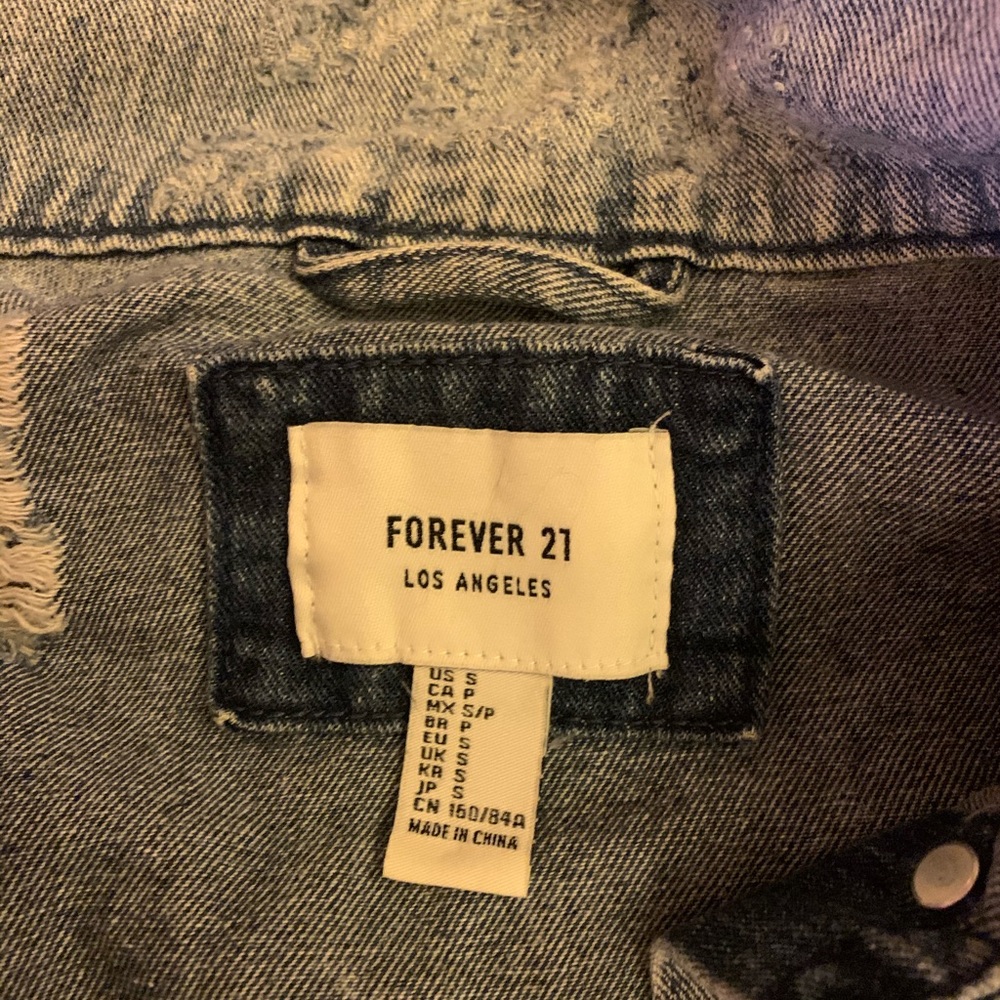 distressed jean jacket - Picture 3 of 3